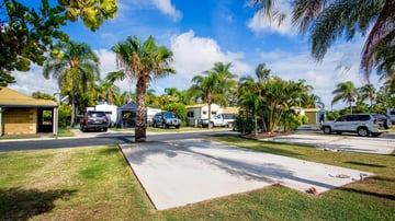 Tasman Holiday Park Hervey Bay, Fraser Coast, Queensland, Australia | CamperMate | CamperMate