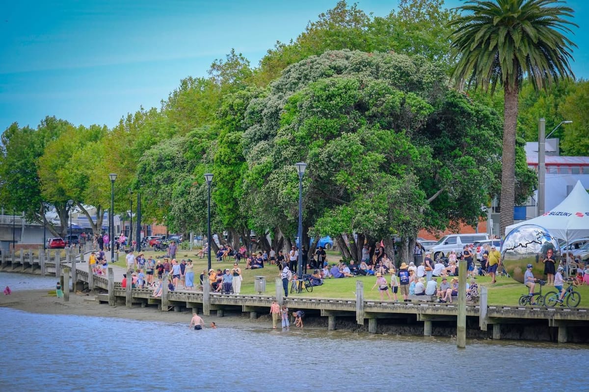 Whanganui River Markets