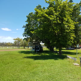 Highway Inn Caravan Park