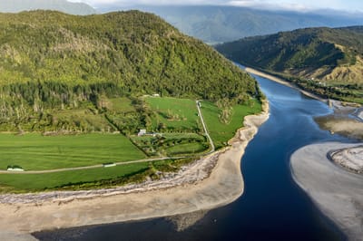 Gentle Annie Seaside Accommodation, West Coast, West Coast, New Zealand | CamperMate | CamperMate