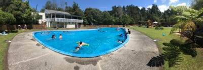 Sapphire Springs Holiday Park & Thermal Pools